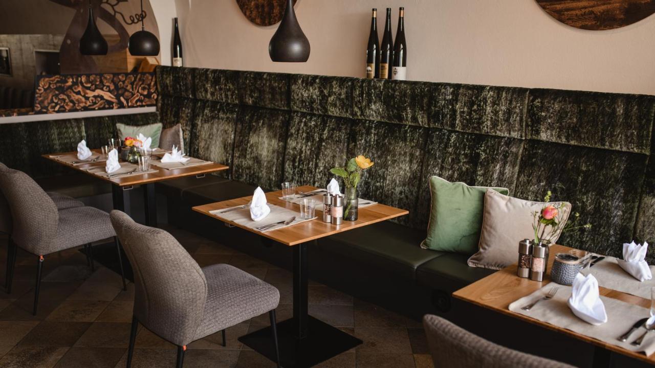 Hotel Restaurant Zur Post Melk Eksteriør billede