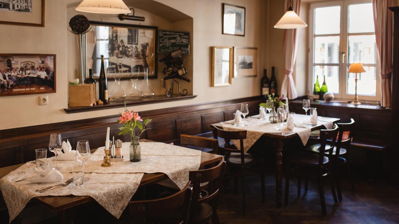 Hotel Restaurant Zur Post Melk Eksteriør billede