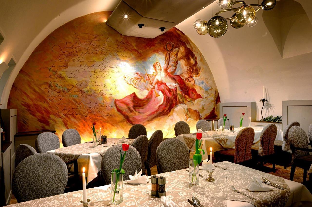 Hotel Restaurant Zur Post Melk Eksteriør billede